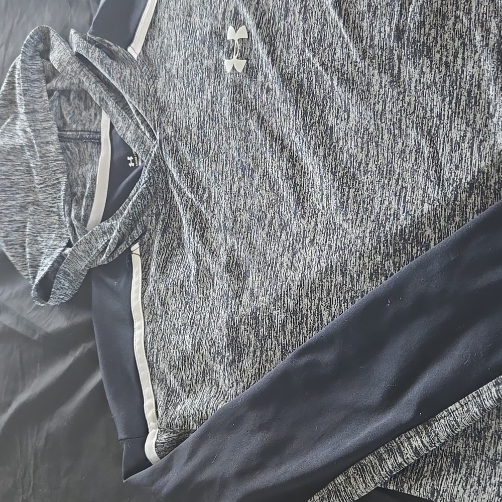 Under Armour Gray and Navy Men's Hoodie - Picture 5 of 13